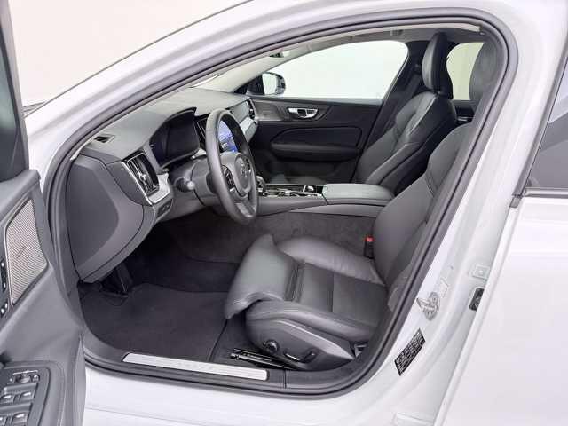 Volvo V60 2.0 T8 Plug-in hybrid AWD Plus Dark ** LEDER, PANO, 360gr, 19-inch LMV, WINTER, MEMORY ** 1e EIG - UNFALLFREI ** ** INFORMEER OOK NAAR ONZE AANTREKKELIJKE FINANCIAL-LEASE TARIEVEN **