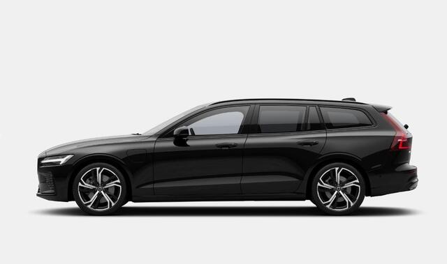 Volvo V60 T8 455PK PHEV AWD Ultra Performance Edition / Polestar optimisation / Glossy Black logo's / Panoramadak / Head-up display / Harman Kardon / 360 Camera / Elektrisch bedienbare voorstoelen met geheugen/ Apple Carplay/ Pilot assit/ Adaptive cruise control/