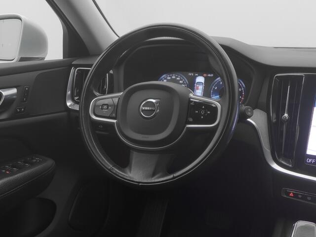 Volvo V60 2.0 B3 Inscription | CAMERA | STOELVERW. | LEDER