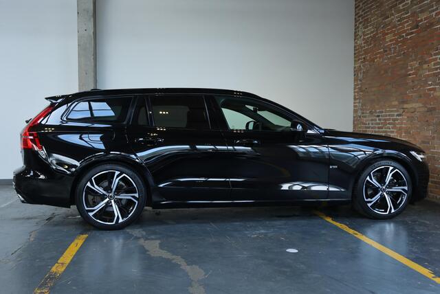 Volvo V60 B4 R-Design | Bowers & Wilkins Premium Audio | Adaptive Cruise Control | Gelamineerde Zijruiten | 360° Parkeercamera | BLIS | 20'' Lichtmetalen velgen | Parkeersensoren voor + achter | Panoramadak | Dealeronderhouden |