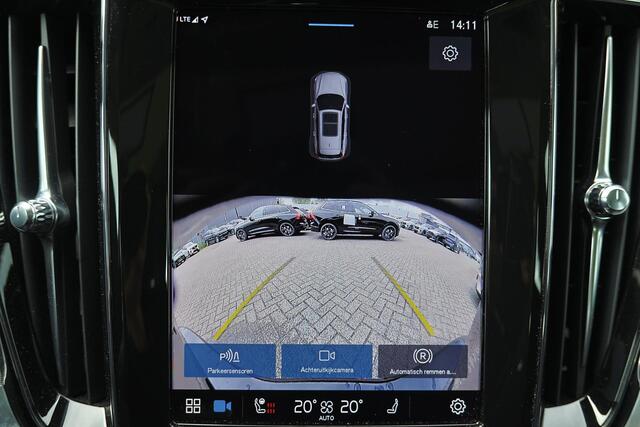 Volvo V60 T6 Recharge AWD Plus Bright - Panorama/schuifdak - Bowers & Wilkins audio - Parkeercamera achter - Verwarmde voorstoelen, stuur & achterbank - Parkeersensoren voor & achter - Elektr. bedienb. voorstoelen met geheugen - Cruise control - 19' LMV