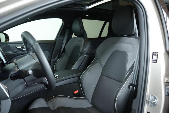Volvo V60 T8 Automaat Plug-in hybrid AWD Plus Dark | Semi-Electrische Wegklapbare Trekhaak | Harman Kardon Premium Audio | 360° Parkeercamera | Parkeersensoren voor + achter | Stoelverwarming | Panoramadak | Head-Up Display .