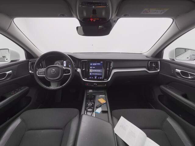 Volvo V60 2.0 B3 Business Pro | ADAPTIVE | KEYLESS | TREKHAAK | STOELVERW.