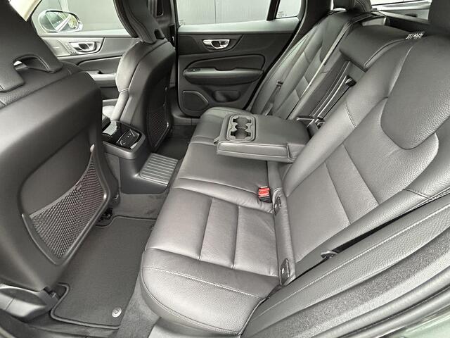Volvo V60 2.0 T6 Plug-in hybrid AWD Plus Bright intellisafe / climate/ park assist/ harman kardon/ leder/ elektrische stoelen