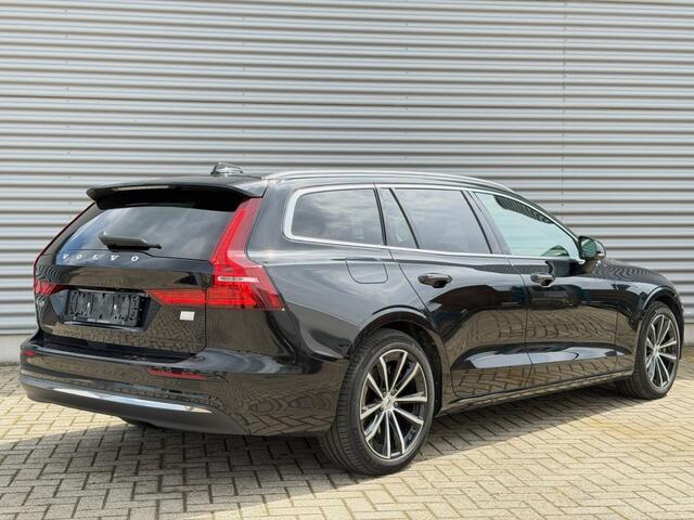 Volvo V60 2.0 T6 Plug-in Hybrid AWD CORE LONG RANGE TREKHAAK LEDER 398 PK