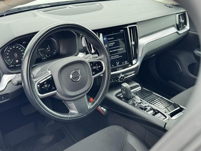 Volvo V60 2.0 T6 Twin Engine AWD Inscription TREKHAAK | STOELVERWARMING NAVI | HYBRIDE