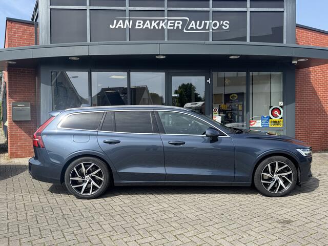Volvo V60 2.0 T5 Momentum ? Trekhaak ? Carplay ? Rijklaar ?