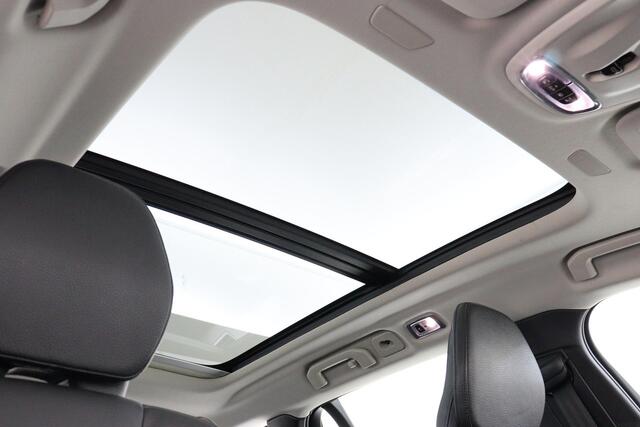 Volvo V60 B3 (M-HYBRID) INSCRIPTION -PANO.DAK|HARMAN/KARDON|360°CAM|HEAD-UP DISP.|POWER-SEAT|ADAP.CRUISE|LEDER|19"