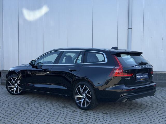 Volvo V60 2.0 T5 Momentum | Pilot Assist | Trekhaak | DAB |