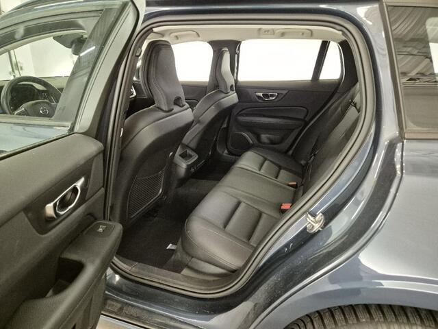 Volvo V60 2.0 B3 Essential Edition | Parkeercamera | Stoel/stuur verwarming | Apple Carplay/Android auto | Leder | 4 voudig verstelbare lendesteun | zitvlakverlengers | Metallic lak |