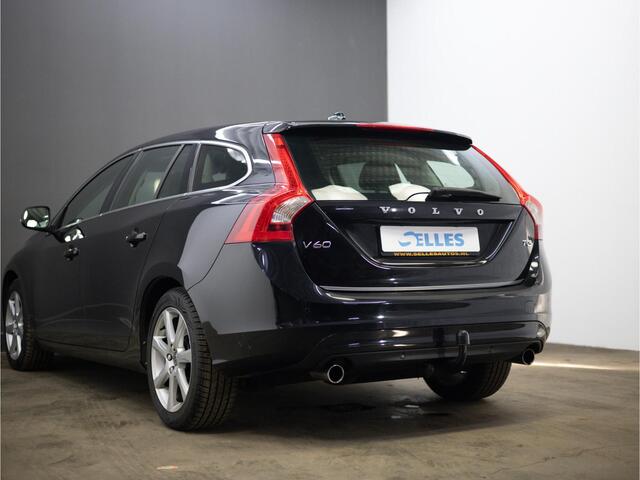 Volvo V60 1.5 T3 Nordic+ | Trekhaak | Stoelverwarming |
