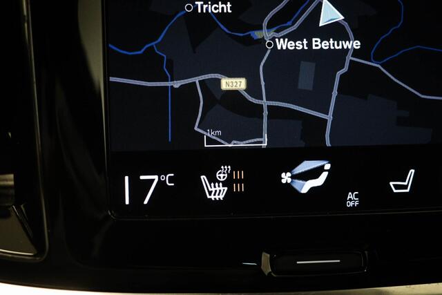 Volvo V60 2.0 T8 Recharge AWD R-Design | LOUNGE / CLIMATE PRO- PACK | PANORAMADAK | ACHTERVANKVERWARMING | HEAD UP | 360 CAMERA | TREKHAAK