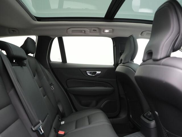 Volvo V60 T6 AWD Plus Bright LONG RANGE PHEV 350pk Dealer O.H. | Panodak | Camera | Harman / Kardon | Lederen Sportstoelen Memory & Verwarmd | Google Assistent | Keyless | Stuur Verwarmd | Apple Carplay | Navigatie | DAB | Plug In Hybrid |