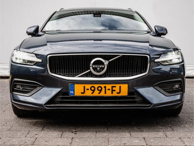 Volvo V60 2.0 B3 Business Pro Trekhaak/ Panoramadak/ Harman Kardon/ Blindspot/ Elek. achterklep