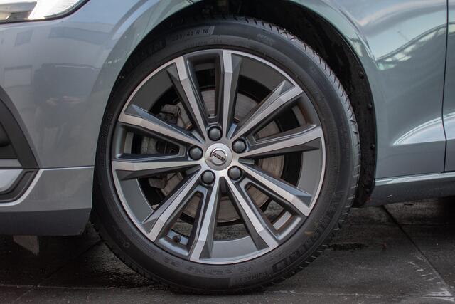 Volvo V60 2.0 B3 Momentum Advantage Navi-Leer-Camera-17"-DAB-Harman/Kardon
