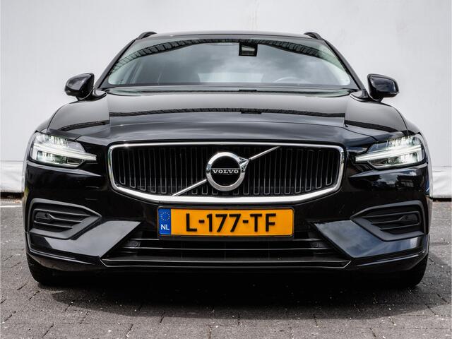 Volvo V60 2.0 B3 Momentum Advantage Stoel-stuurverwarming/ Camera/ Dab/ Navigatie/ Carplay/ Pdc v+a
