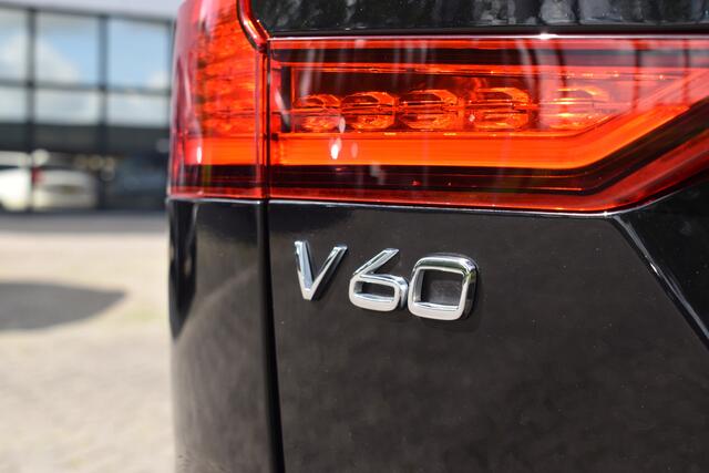 Volvo V60 B4 211PK R-Design | BLIS | Trekhaak | PDC V+A | Camera Achter | Stoel Verwarm.