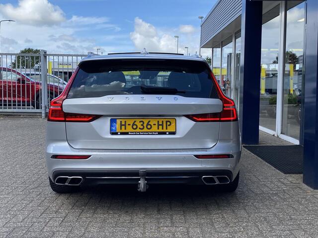 Volvo V60 2.0 T6 Twin Engine AWD Momentum Pro / Luxury Line / Styling Pack / NL-auto / 1e eigenaar / Volledig dealer onderhouden / BTW verrekenbaar / HV-Accu verv. bij 97.000 km / Vol-Lederen comfortstoelen / Open-Panoramadak / Adaptive Cruise + Pilot Assist / LED-