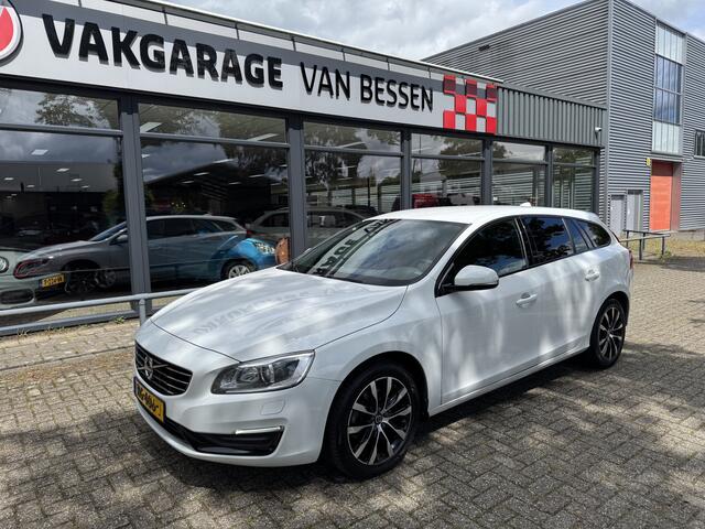 Volvo V60 1.5 T2 Polar+ Dynamic LEDER-TREKHAAK-AUTOMAAT