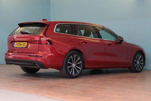 Volvo V60 2.0 B4 Business Pro Automaat | NAVI / APPCONNECT | PDC ACHTER | STUUR / STOELVERW | ADAP CRUISE | LANE-ASSIST |
