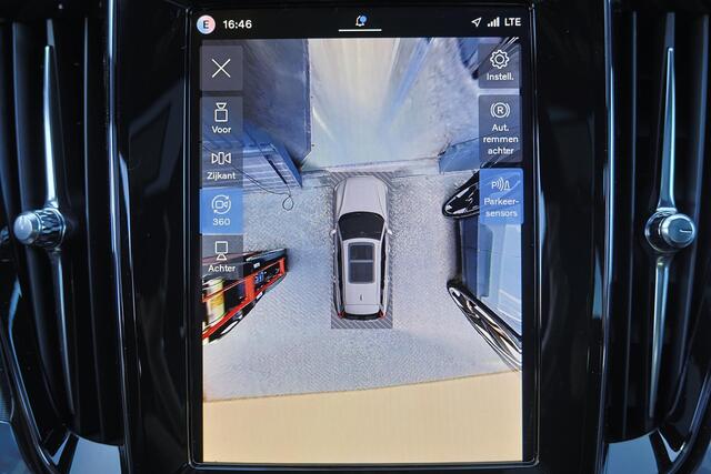 Volvo V60 T6 Recharge AWD Plus Dark - Panorama/schuifdak - IntelliSafe Assist & Surround - 360º Camera - Harman/Kardon audio - Verwarmde voorstoelen, stuur & achterbank - Parkeersensoren voor & achter - Elektr. bedienb. voorstoelen met geheugen - Head up display - 