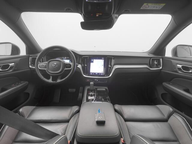 Volvo V60 2.0 T6 Recharge AWD R-Design | PANO | STOELVERW. | LEDER