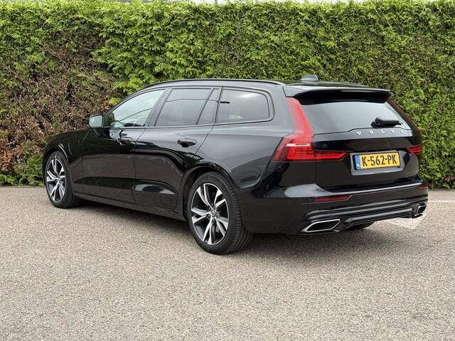 Volvo V60 T6 Twin Engine AWD R-Design