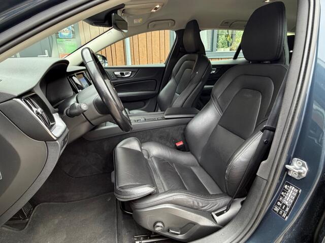 Volvo V60 2.0 T5 MOMENTUM Stoelverw. Leder Trekhaak