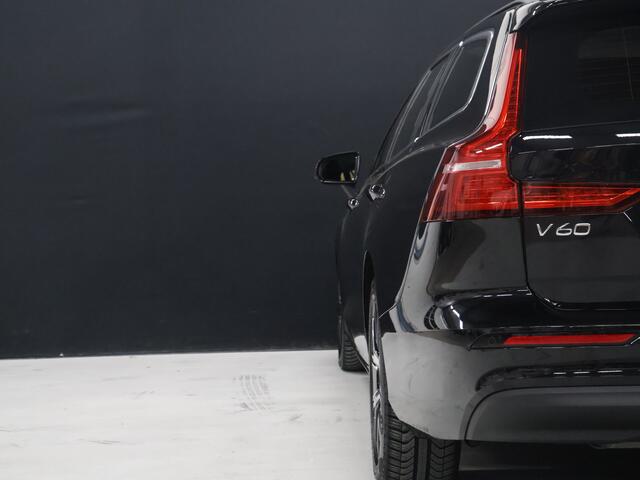 Volvo V60 2.0 B4 Core [APPLE CARPLAY, ANDROID, ADAPTIVE CRUISE, ELEKTRISCHE STOELEN, TREKHAAK, DRAADLOOS OPLADEN, ELEKTRISCHE ACHTERKLEP, LED, BLUETOOTH, NAVIAGTIE, NIEUWSTAAT]