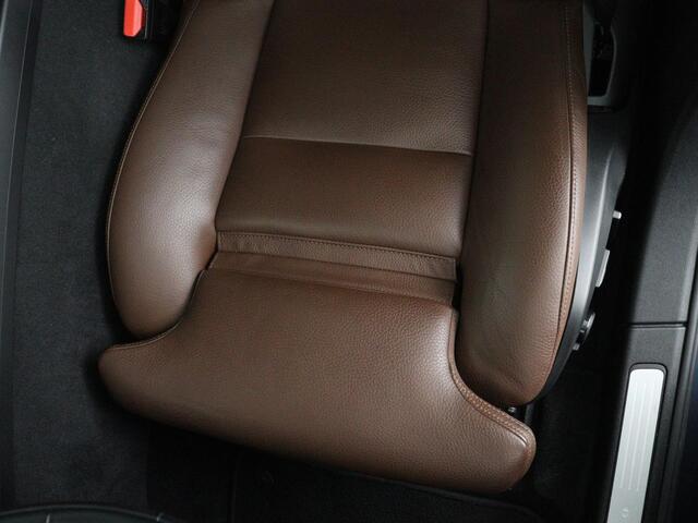 Volvo V60 2.0 B4 Inscription | Panoramadak | Trekhaak | Head-up | Harman/Kardon | Adaptive cuise | Carplay | Stuur/stoelverwarming | 360 camera | Climate control | Leder