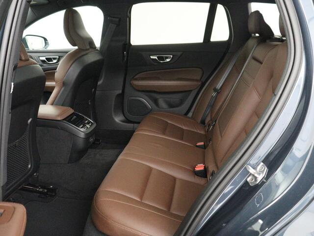 Volvo V60 2.0 B4 Inscription | Panoramadak | Trekhaak | Head-up | Harman/Kardon | Adaptive cuise | Carplay | Stuur/stoelverwarming | 360 camera | Climate control | Leder