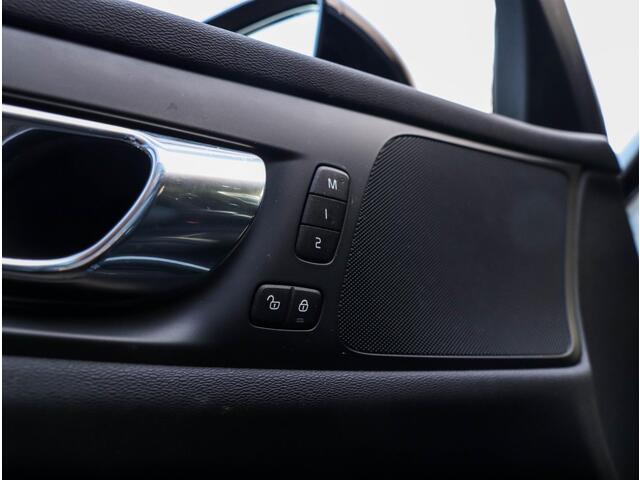 Volvo V60 2.0 T5 Inscription 250PK Camera Leder Dealeronderhouden!