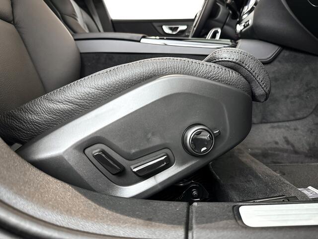 Volvo V60 T6 Plug-in hybrid AWD Plus Dark | Panoramadak | 360° camera | Harman Kardon | Head-up display | Stoel- en stuurverwarming