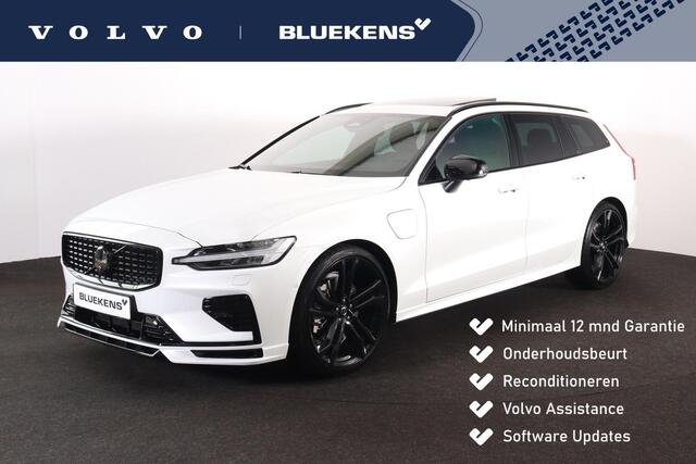 Volvo V60 T8 Recharge AWD Ultra Dark - Panorama/schuifdak - IntelliSafe Assist & Surround - 360º Camera - Harman/Kardon audio - Adaptieve LED koplampen - Verwarmde voorstoelen, stuur & achterbank - Parkeersensoren voor & achter - Elektr. bedienb. voorstoelen met ge