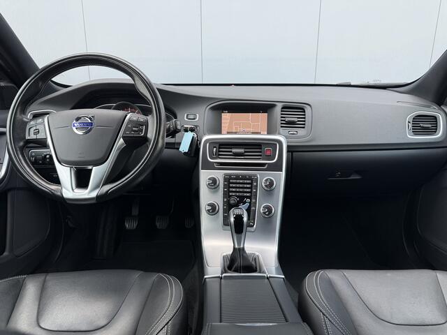 Volvo V60 2.0 T3 Polar+ Dynamic Navigatie/Trekhaak/Camera.