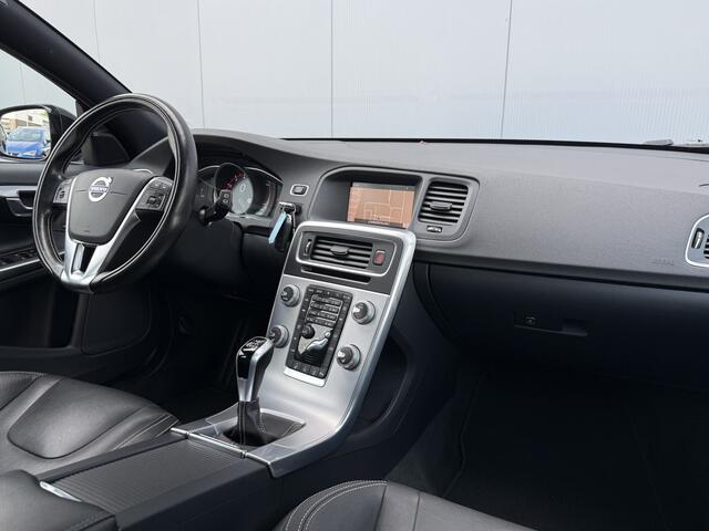 Volvo V60 2.0 T3 Polar+ Dynamic Navigatie/Trekhaak/Camera.