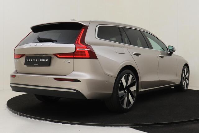 Volvo V60 T6 PLUG-IN HYBRID AWD ULTRA BRIGHT *VOL!* -PANO.DAK|BOWERS&WILKINS|GEVENT.LEDER+MASSAGE|360°CAM|HEAD-UP DISP.|PRIVACY.GLAS|19"|SoH:100%
