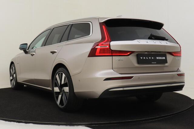 Volvo V60 T6 PLUG-IN HYBRID AWD ULTRA BRIGHT *VOL!* -PANO.DAK|BOWERS&WILKINS|GEVENT.LEDER+MASSAGE|360°CAM|HEAD-UP DISP.|PRIVACY.GLAS|19"|SoH:100%