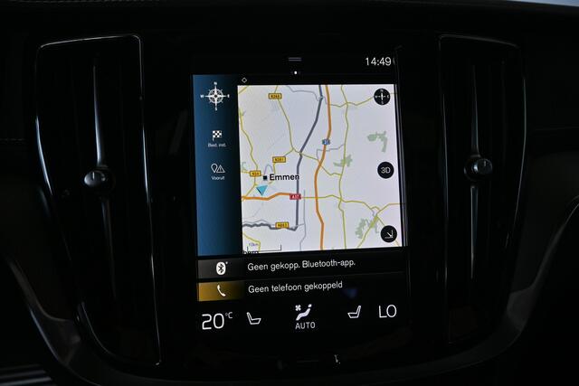 Volvo V60 2.0 T8 Plug-in hybrid AWD Plus Bright Panoramdak Stoelverwarming Carplay Led Adaptieve Cruise Clima Lane Assist Camera 100% Onderhouden! Inruil Mogelijk!