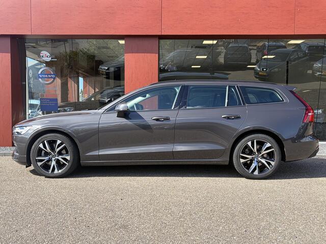 Volvo V60 2.0 B3 Essential Edition | Trekhaak | Winterpack