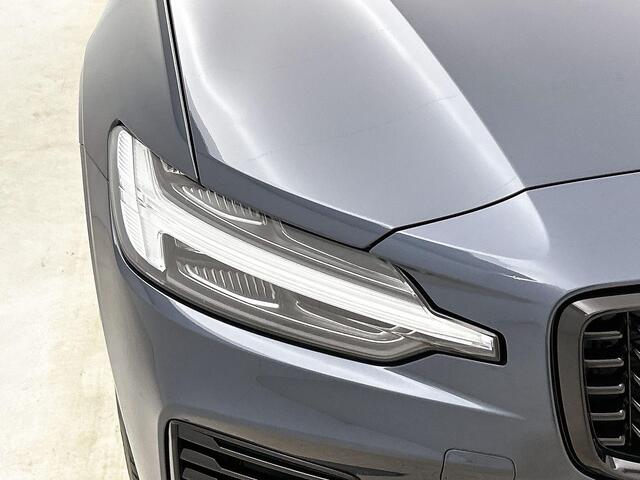 Volvo V60 T6 Plug-in hybrid AWD Plus Dark | Harman/Kardon | Memoryseats | 360 Graden Camera |Te Financieren v.a. ¤503 P/M |