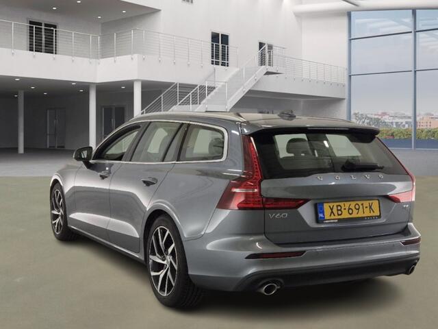 Volvo V60 2.0 T5 Momentum 251 PK NIEUWE MODEL LED LEEER NAVI CLIMA NL AUTO