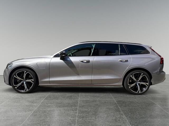 Volvo V60 T6 Plug-in hybrid AWD Plus Dark