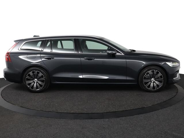 Volvo V60 2.0 T5 Inscription | trekhaak | All Season | Keurige auto |