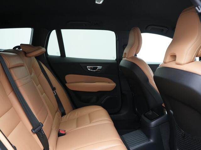Volvo V60 T6 Recharge AWD Inscription PHEV 340pk Dealer O.H | Trekhaak Af Fabriek | Adaptive Cruise | 360 Camera | Head Up | Lederen Sportstoelen Memory & Verkoeling | Keyless | Apple Carplay | Stoel & Stuurverwarming | Virtual | Navigatie | DAB | 18"L.M | Plug In Hybrid |