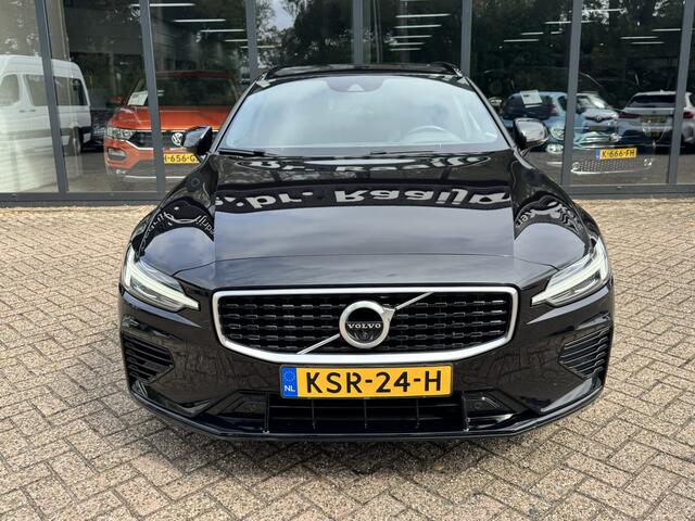 Volvo V60 2.0 T8 Twin Engine AWD R-Design*Panoramadak*Trekhaak*LED*ACC*