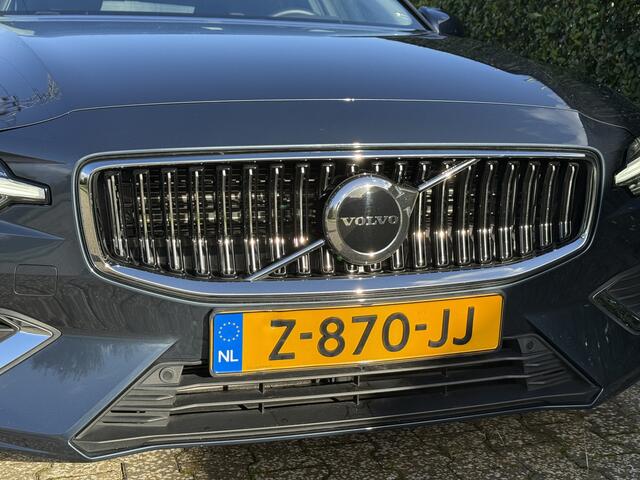 Volvo V60 2.0 T8 Plug-in hybrid AWD Plus Bright Panoramadak | Trekhaak