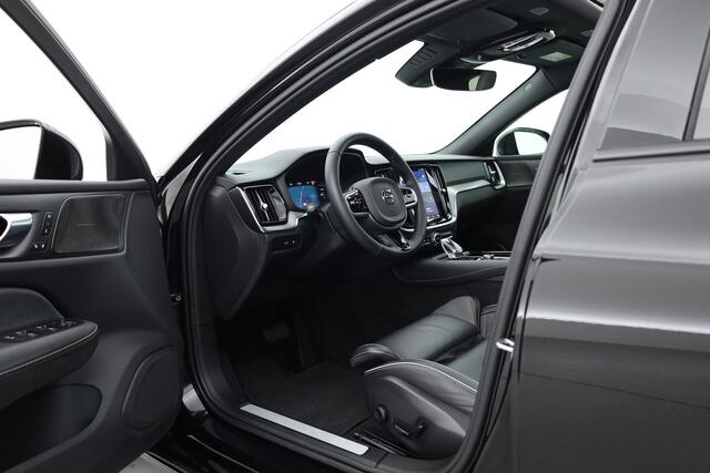 Volvo V60 2.0 T6 Plug-in hybrid AWD Plus Dark | Pano | Trekhaak | Memory Seats | H&K Audio | 360cam | Pilot Assist | Bliss | Stoel-Stuurverw. |