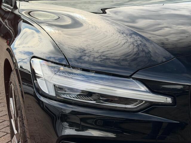 Volvo V60 2.0 T6 AWD Ultra Dark Panodak Leer HenK Head up
