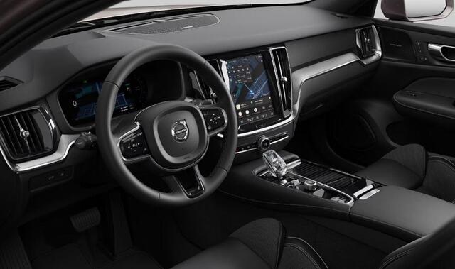 Volvo V60 T6 335PK AWD Plug-in Hybrid Plus Dark